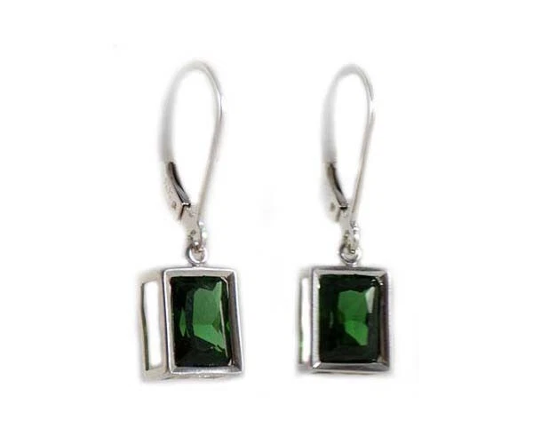 Vintage 4 ct Green Topaz Earrings Medieval Talisman Dispels