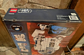 LEGO Star Wars: R2-D2 (10225)