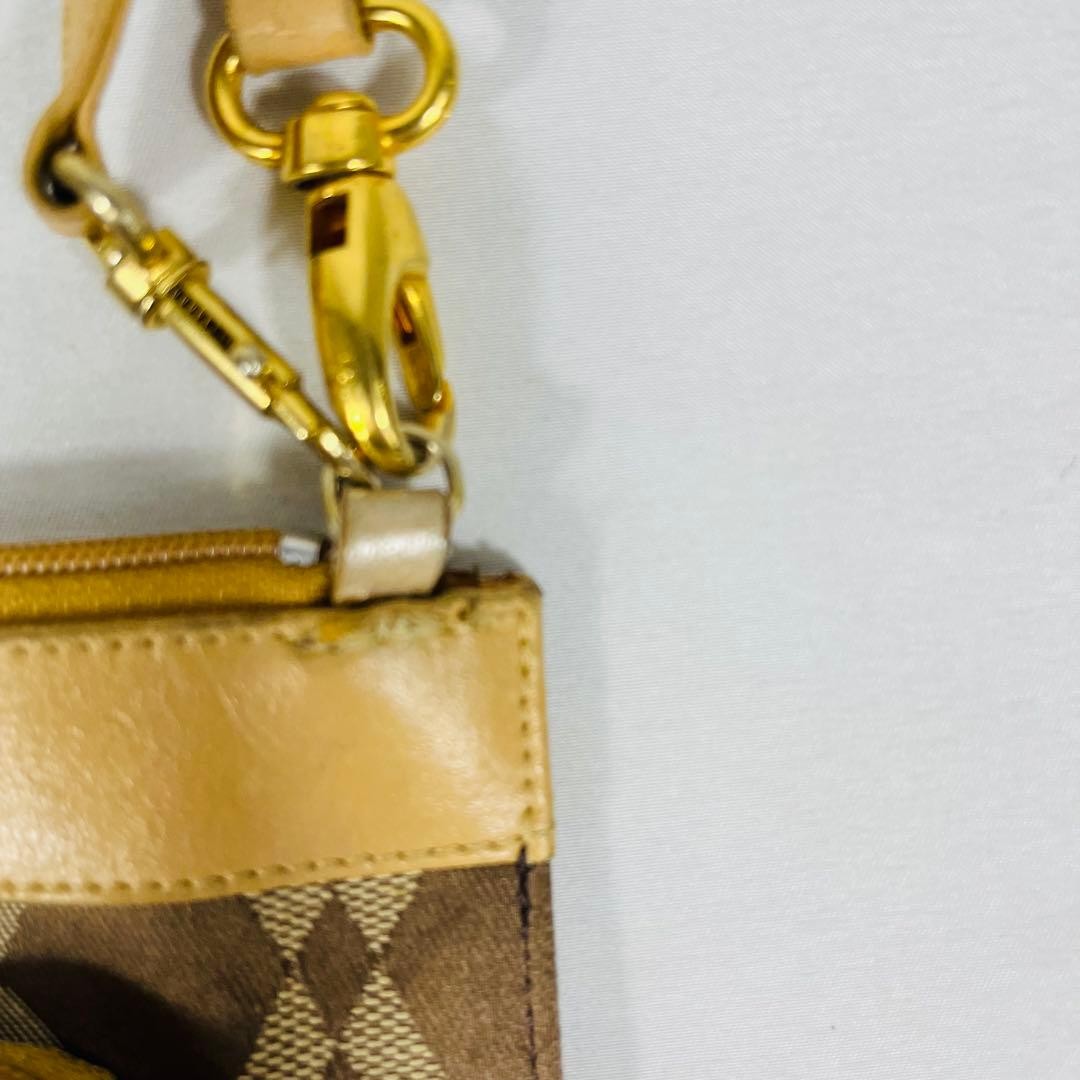 GIVENCHY Diamond pattern shoulder smartphone bag - image 9