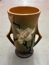 Roseville Pottery Magnolia Vase 897-7 Twin Handles Vintage USA Art Pottery