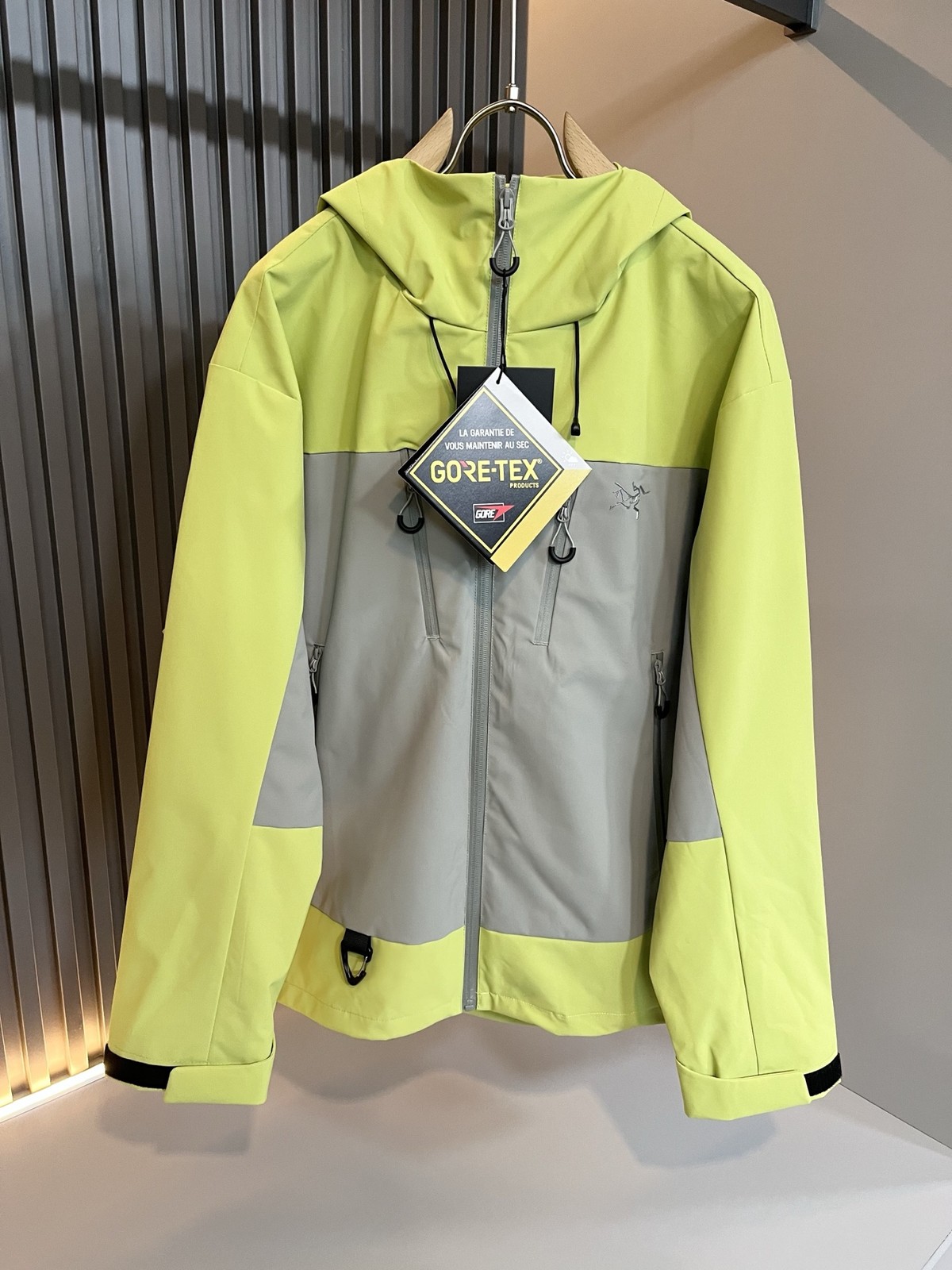 Arc'teryx Giacca Giacca Assalto Unisex Nuova 