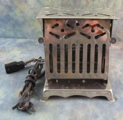 Vintage Marion Giant Flipflop Toaster, Model 66, Volts 110, Watts 550. Year 1914