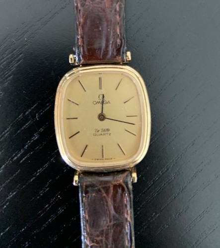 Vintage Omega De Ville Quartz Ladies Wrist Watch Original Box Working Condition