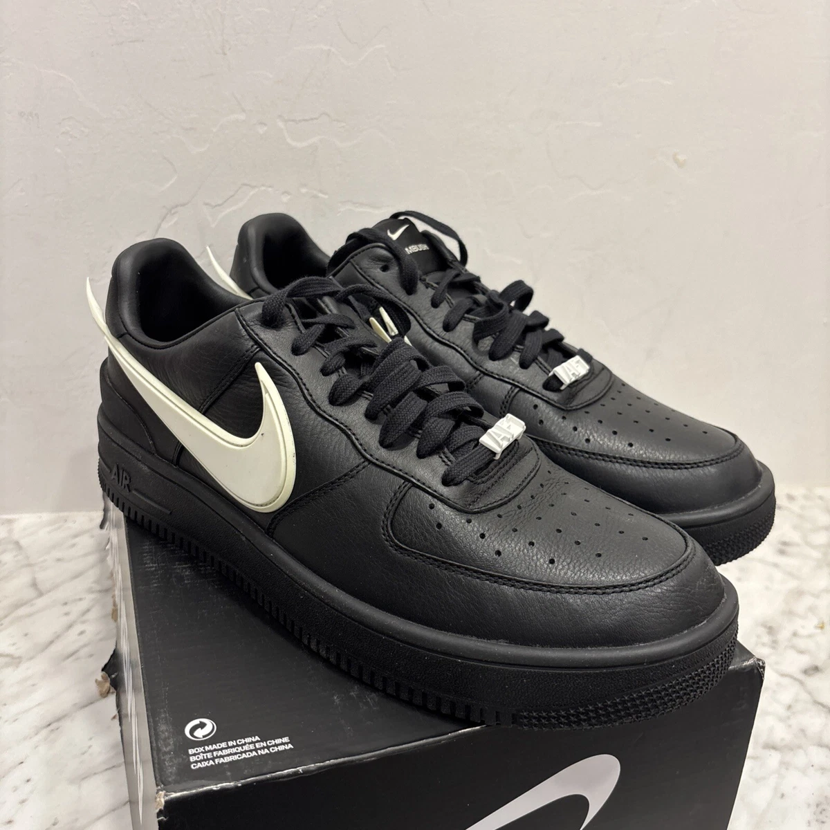 Preços baixos em Nike AMBUSH x Air Force 1 Low Black | eBay