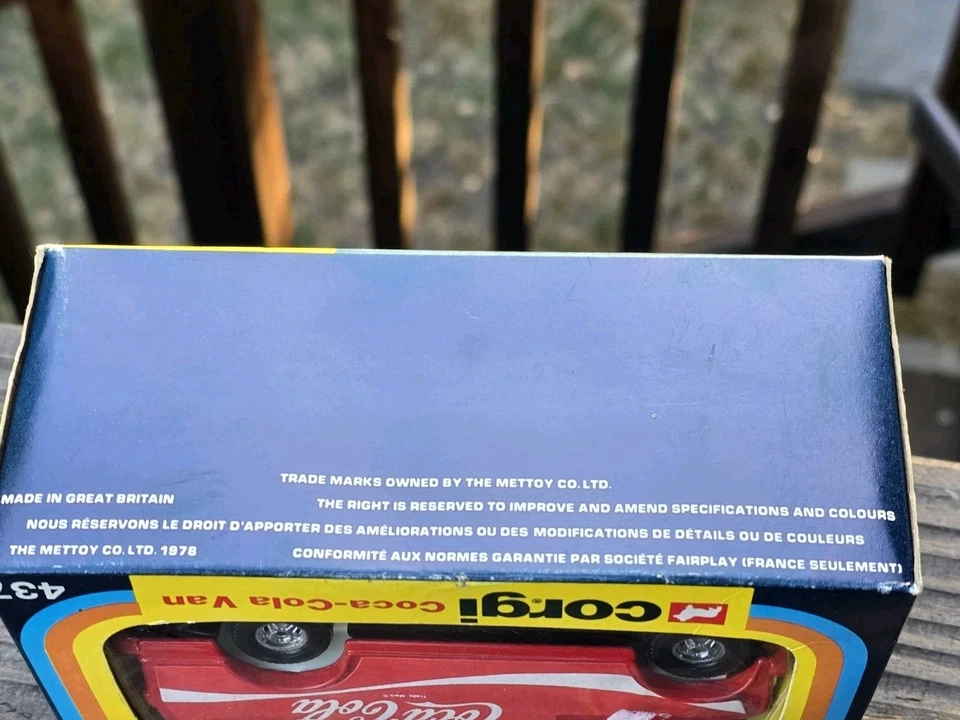 Vintage Corgi Coca Cola Van New in Original Box Early Old Diecast #437 - Image 4 of 4