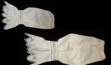 LOVELY ORIG CIVIL WAR MID VICTORIAN HAND MADE WHITE EYELET SLEEVES 4 DRESS GOWN