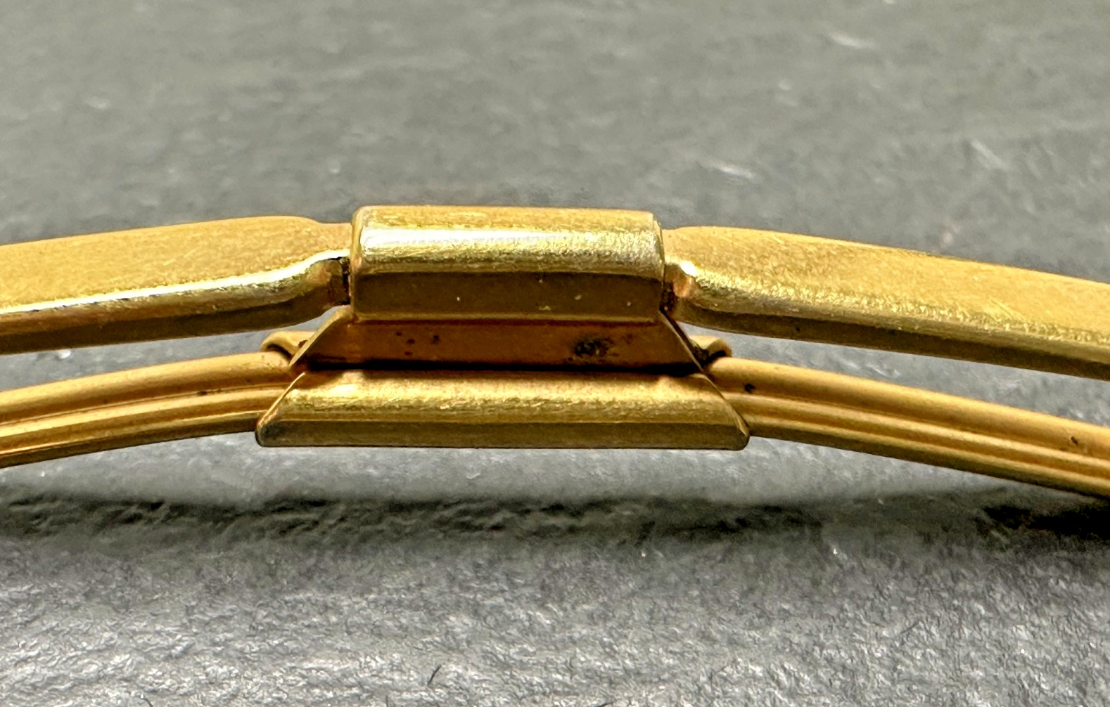 TWO VINTAGE SWANK GOLD TONE COLLAR BAR CLIPS M220