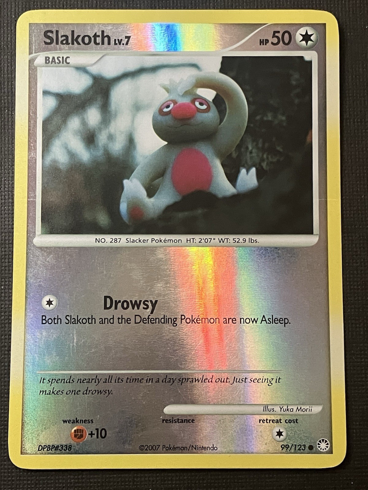 Slakoth 99/123 Pokemon Diamond & Pearl Mysterious Treasures 2007 Reverse Holo LP