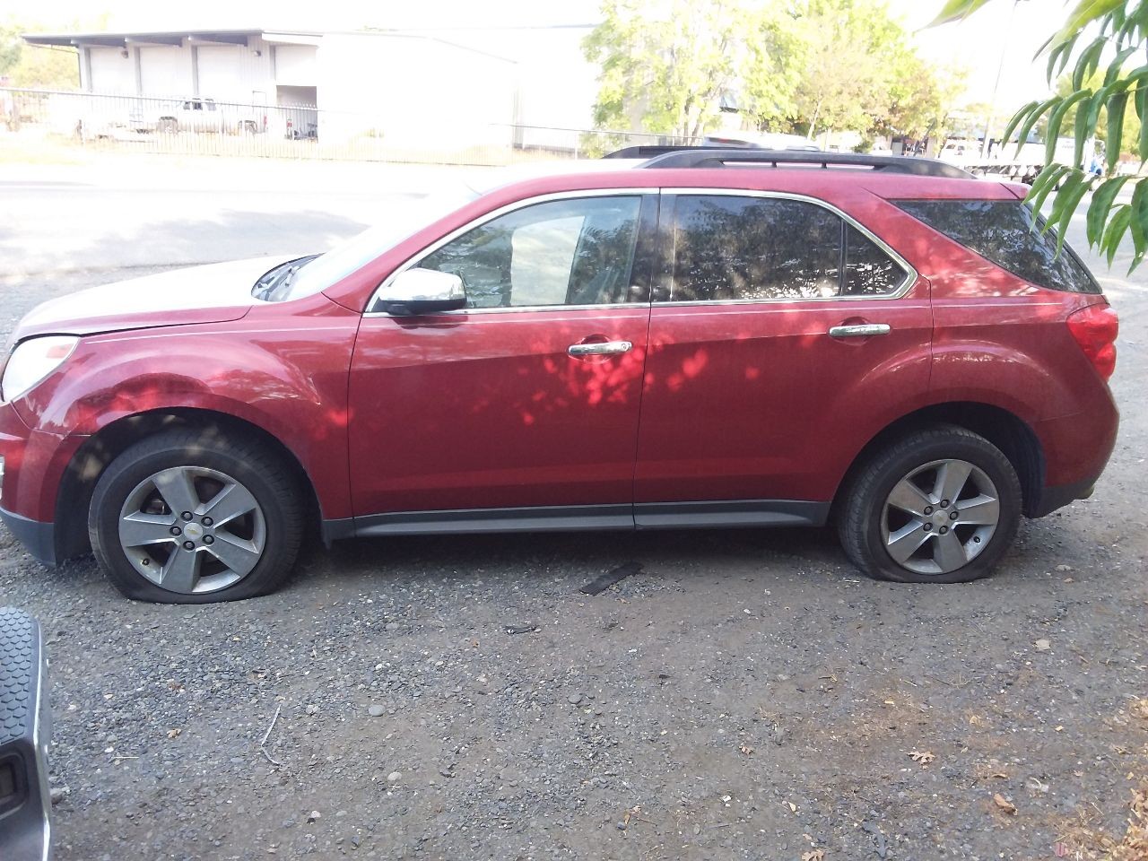 Used Deck Lid fits: 2015 Chevrolet Equinox w/privacy tint glass opt AKO w/rear v