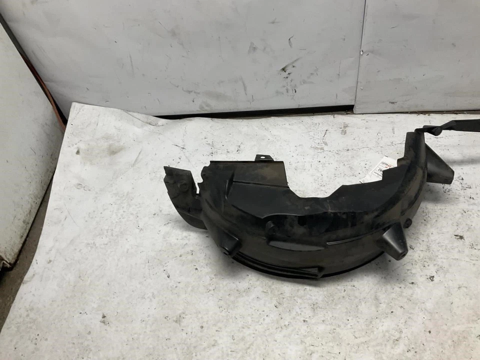 08-16 Smart Fortwo Rear Right Fender Liner Splash Shield T - Image 2 of 4