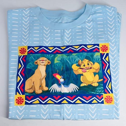 Disney Lion King T-Shirt size Medium New