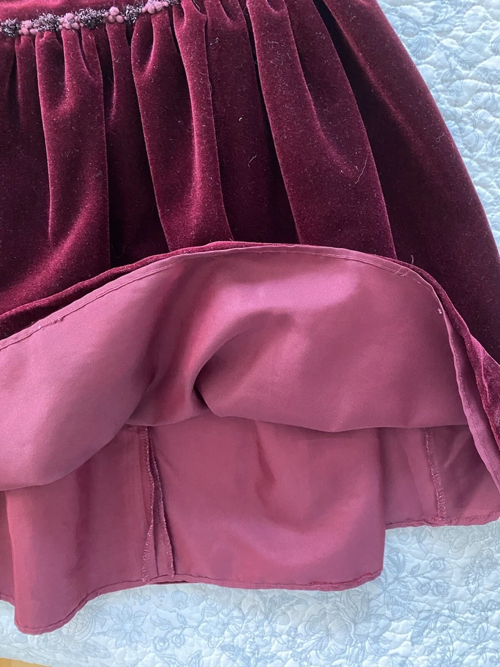 Hermoso vestido de fiesta para niñas Good Lad, adornado con cuentas talla 5 Foto 4 de 4