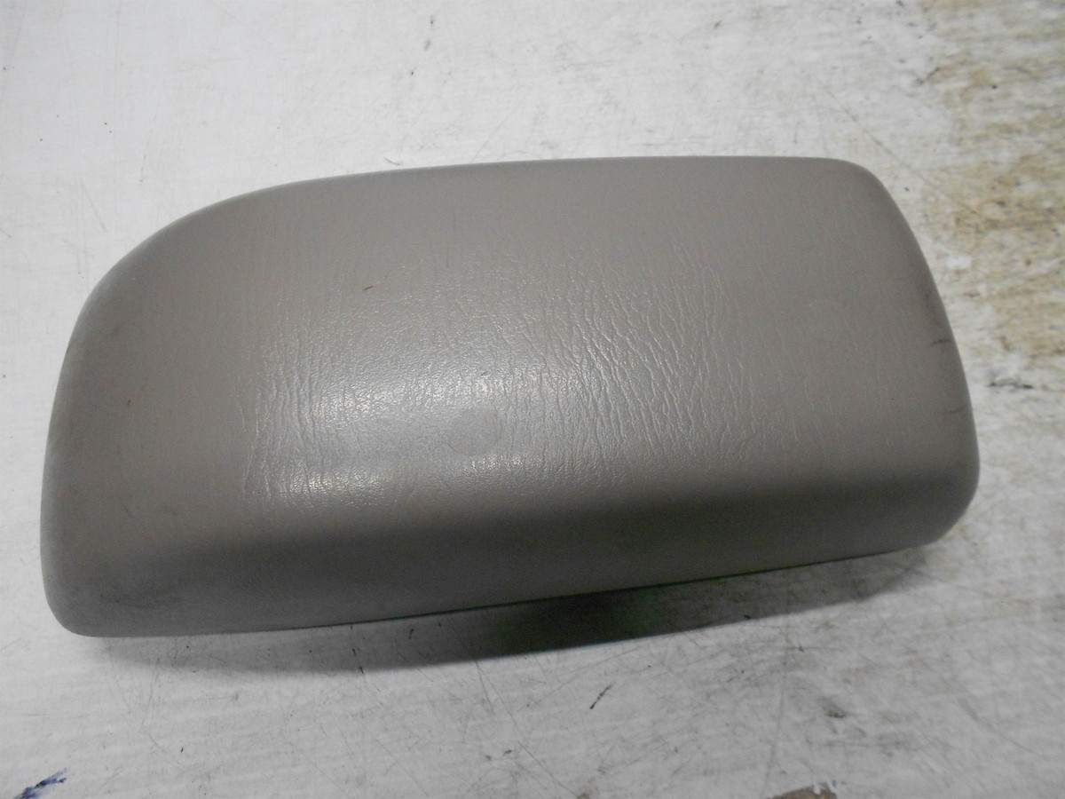 1998-2002 Toyota Corolla Center Console Lid | 58953-02030