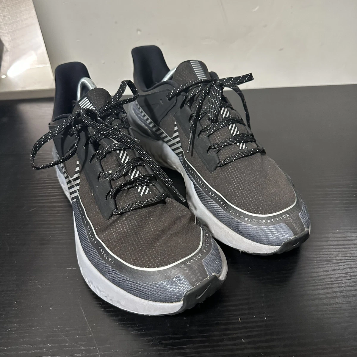 Nike winflo 5 top vs legend react