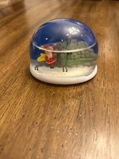 Santa reindeer Globe snow Xmas Decor figure