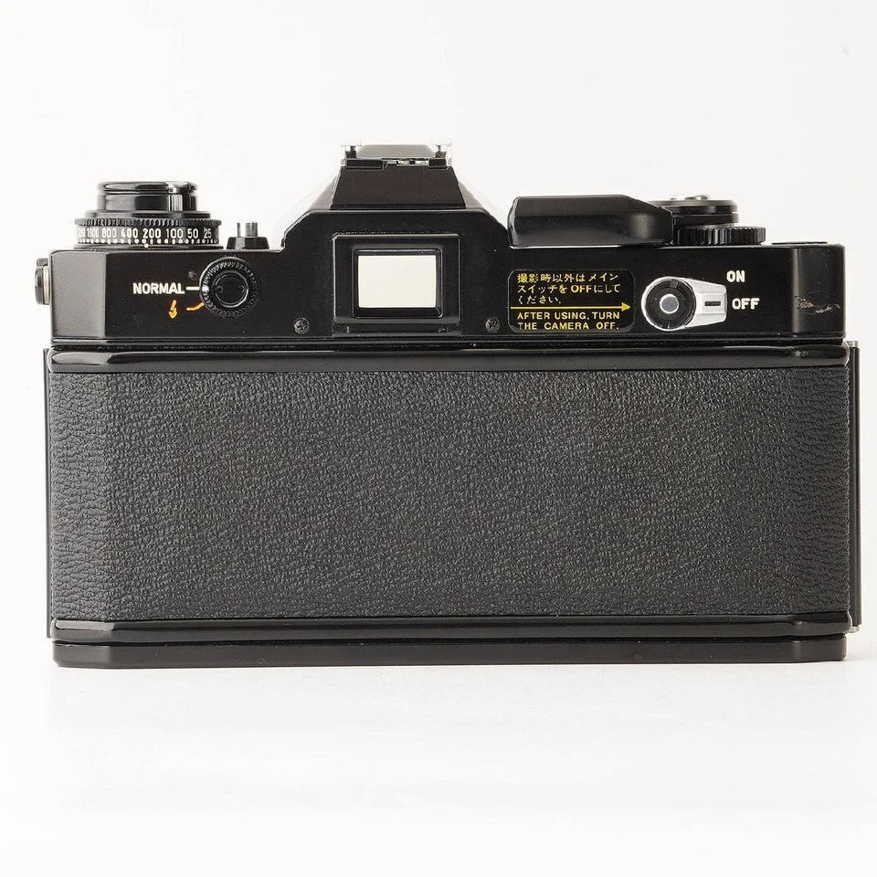 Excellent+++++ Canon EF 35mm SLR Film Camera w/ FD 50mm f1.4 S.S.C. Lens & Hood - Image 4 of 4