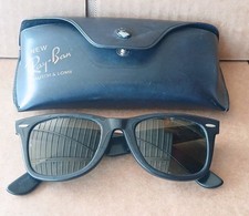 Vtg B L Ray-Ban Wayfarer 5022 Black Sunglasses With Case MADE IN U.S.A