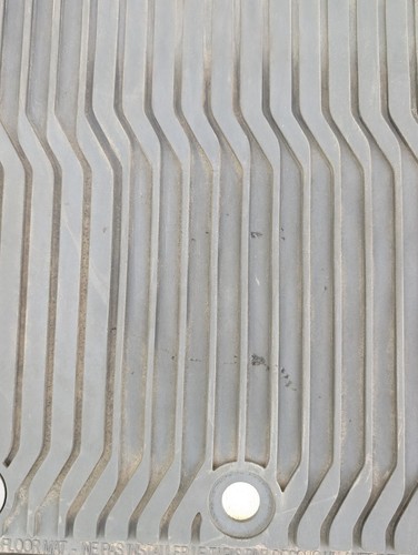 2010 - 15 Chevrolet Volt OEM Rubber Floor Mats Front Black USED Pair - As-is - Picture 7 of 13