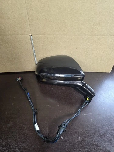 2016-2020 BENTLY BENTAYGA BROWN PWR FOLD MIRROR W CAMERA ALERT RH (PASSENGER)