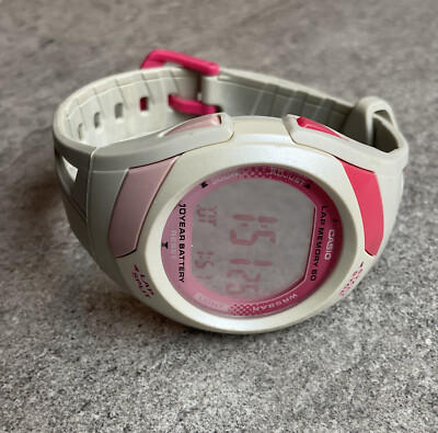 Casio STR300-7, 60-Lap Memory Watch, Chronograph,Date, 4 Alarms, 50 Meter WR BT