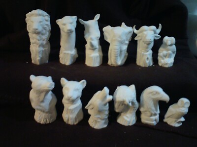 C715-Ceramic Bisque 32 Piece American vs African Wildlife Chess Set-U Paint
