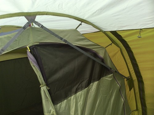 Vango Outdoor Camping Camp Tunnel Man Woburn 400 Tent for sale