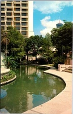San Antionio River Texas VTG Chrome Postcard Unposted A21 *Water Damage*