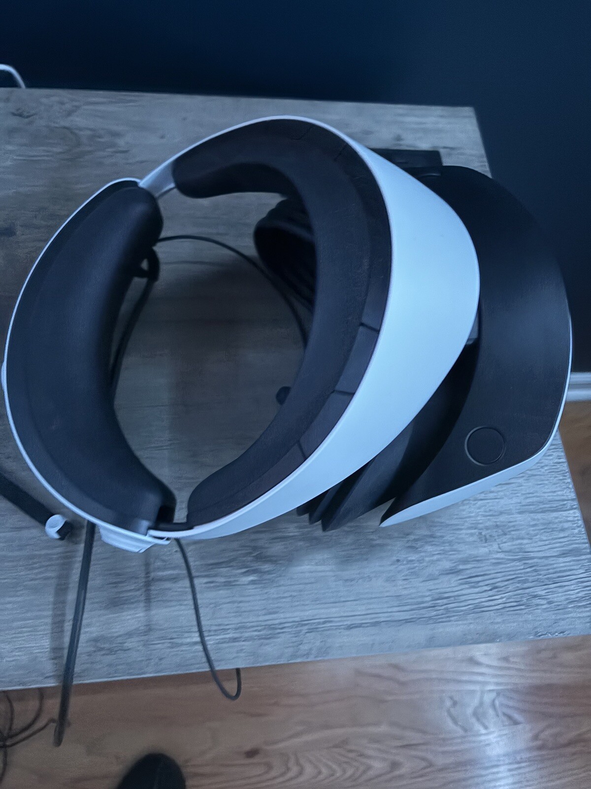 NEW SONY PLAYSTATION VR2 VR VIRTUAL REALITY HEADSET PS5