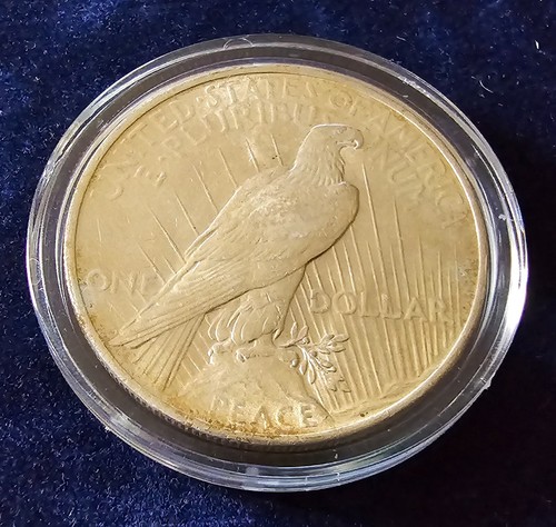 USA Silver Dollar 1922, the "Peace Dollar" - Picture 3 of 3