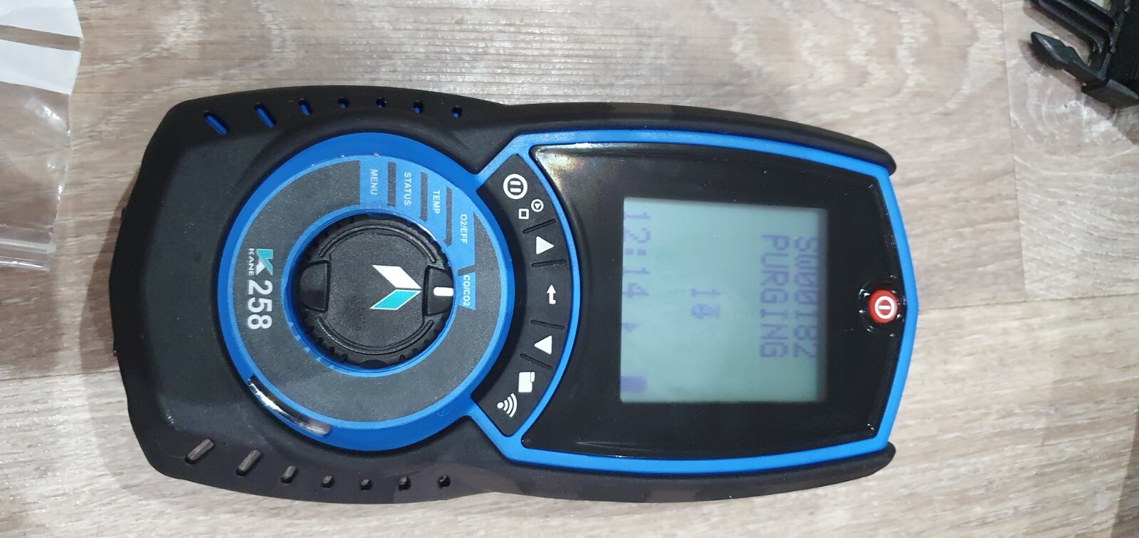 Kane 258 Flue Gas Analyser With CP2 probe And Case. Printer. Calibrated