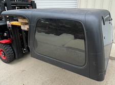 Jeep Wrangler Tj Oem Factory Hardtop Fits 1997-2006 Black Hard Top Free Shipping Jeep Wrangler Tj Oem Factory Hardtop Fits 1997-2006 Black Hard Top Free Shipping