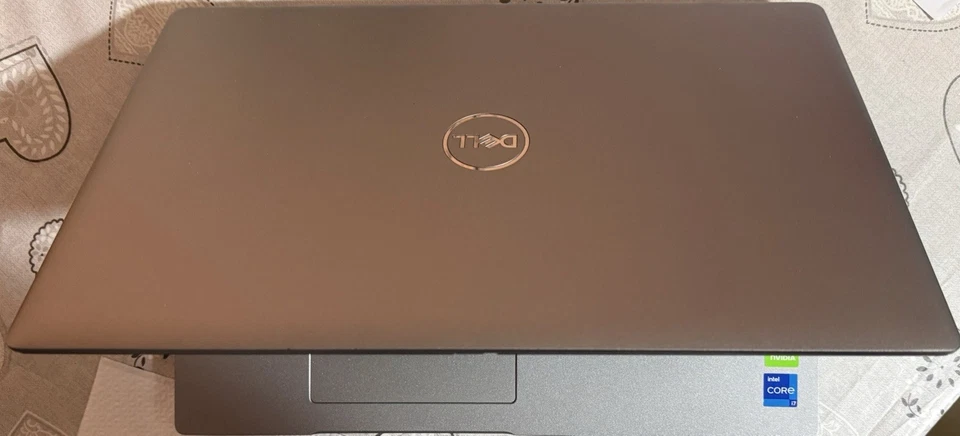 DELL PRECISION 3561-15,6”FHD-INTEL CORE I7-11850H-SSD512GB-32GBRAM-NVIDIA T600- - Immagine 4 di 4