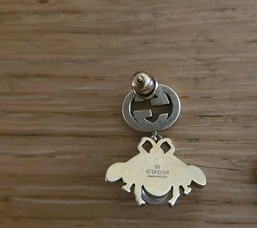 Gucci bee Dangle Earrings with Interlocking GG An… - image 6
