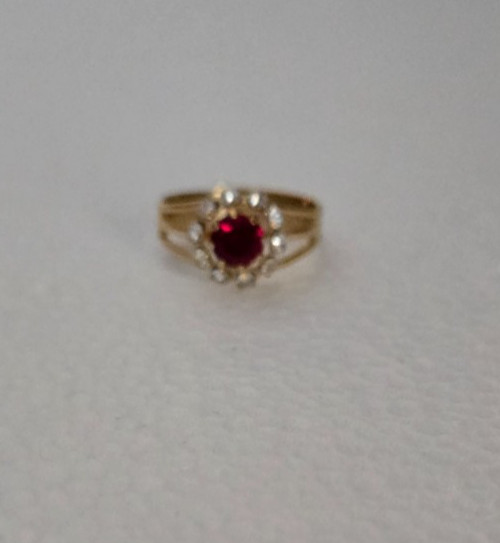 COCKTAIL RING ~ VINTAGE RUBY RHINESTONE ADJUSTABL… - image 6