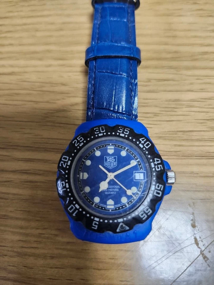 Профессиональные кварцевые часы Tag Heuer Formula 1 200 м синий черный циферблат винтажные б/у - Изображение 2 из 4