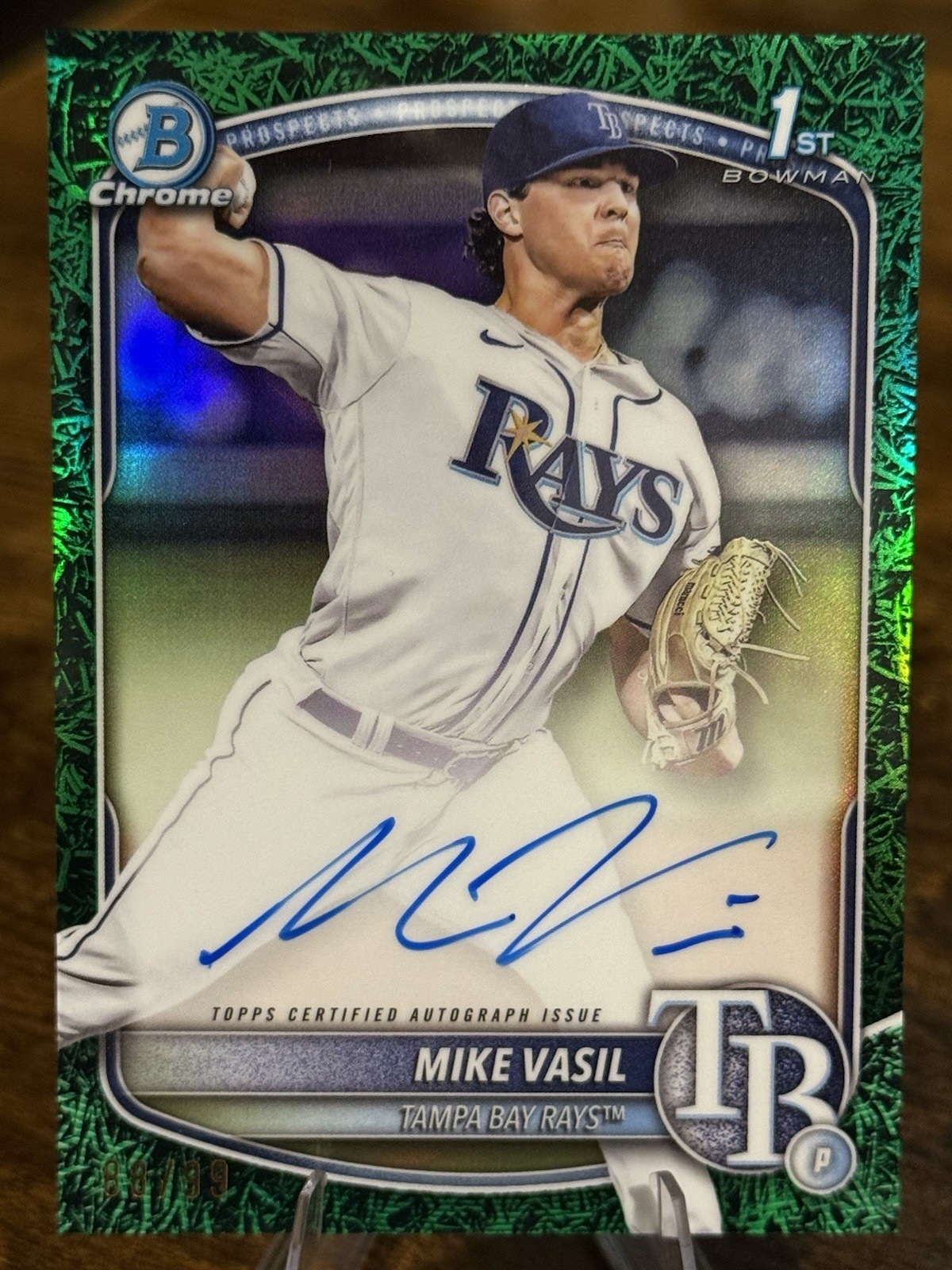 2025 Bowman Chrome 1st Mike Vasil Green Grass Refractor Auto #D /99 #CPA-MV
