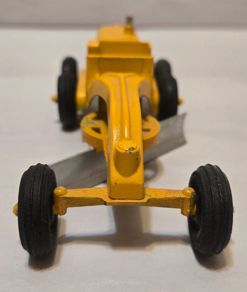 RARE TootsieToy Snow & Pavement Wide Shovel Grader (Chicago 24)- EXC - Image 2 of 4