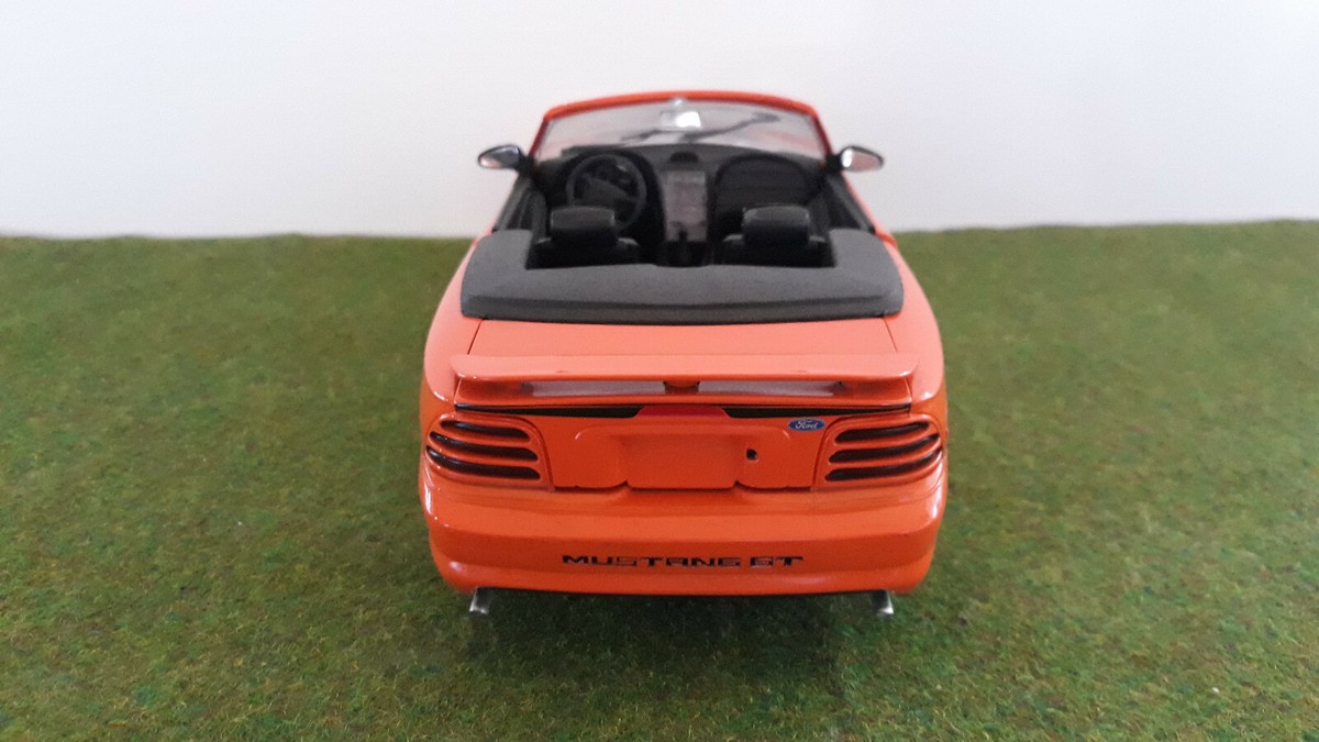 Ford Deluxe 1940 Coupé schwarz * Eagle's Race 1:18 | Kaufen auf