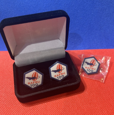 ROYAL AIR FORCE RUGBY UNION (RAFRU) 100 - MANSCHETTENKNÖPFE & PIN ABZEICHEN - VERPACKT NEU