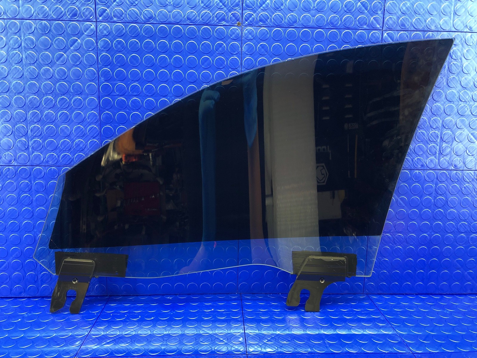 2014-2021 MASERATI GHIBLI FRONT RIGHT DOOR WINDOW GLASS OEM