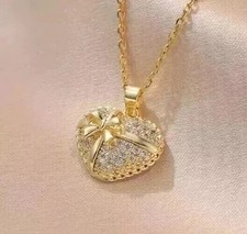 2CT Round Cut Lab-Created Diamond Women's Heart Pendant 14K Yellow Gold Plated