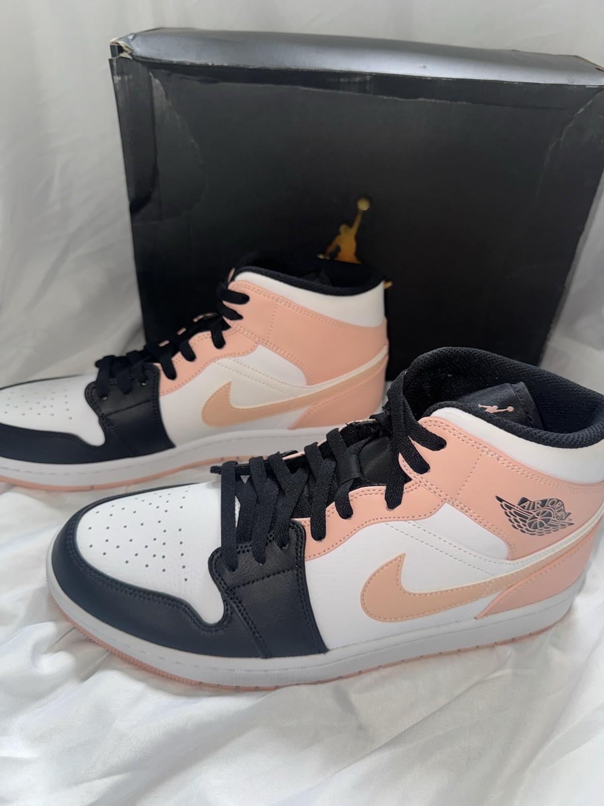 Nike Air Jordan 1 Mid Peach Black White Men’s 10.5 New Deadstock w/ Box thumbnail 4