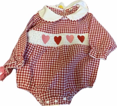 Amazon 0-3M Red White Gingham Smocked Hearts Collared Long Sleeve Romper Snap