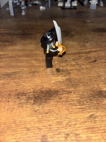 Lego Blackbeard 4192 4195 Pirates of the Caribbean Minifigure W/ Sword 100% Lego