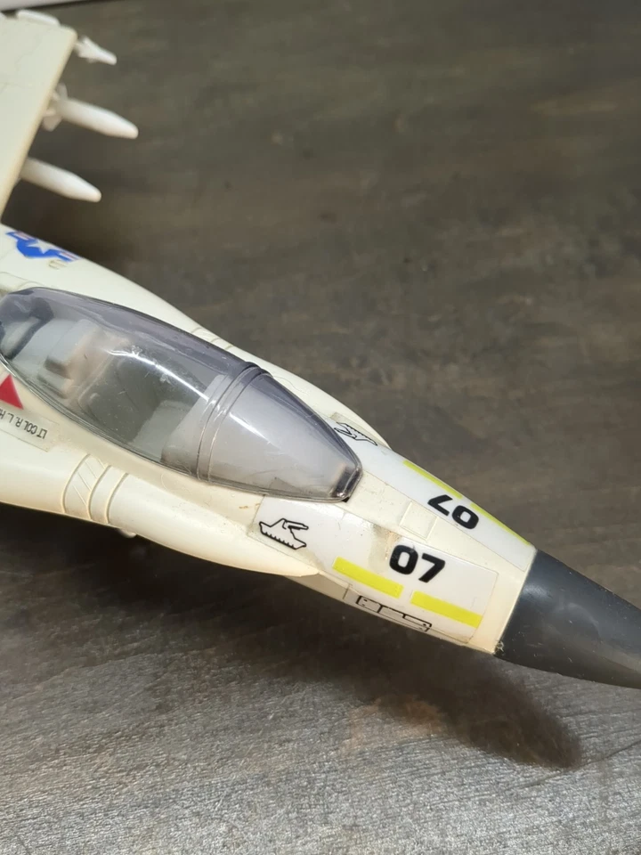 1989 Hasbro Flying Fighters Electronic F-18 Hornet VMFA 314 Sound Works As Shown - Image 3 of 4