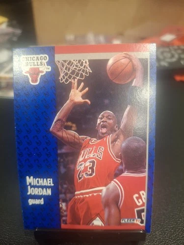 1991-92 Fleer - Michael Jordan #29
