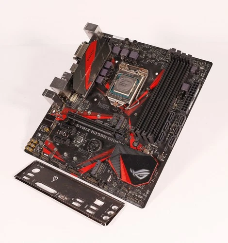 ASUS STRIX B250G GAMING Micro ATX Motherboard w/Intel Core i5-6600 & I/O Shield