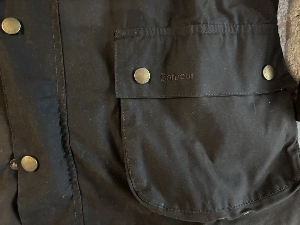 Chaqueta encerada Barbour Ashby oliva para hombre talla XL - excelente estado apenas usada Foto 3 de 4