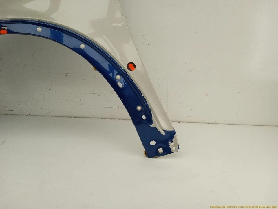 Volvo C30 Driver Left Front Fender Panel White Metallic Fits 2007-2010 07 08 09 Foto 2 de 4