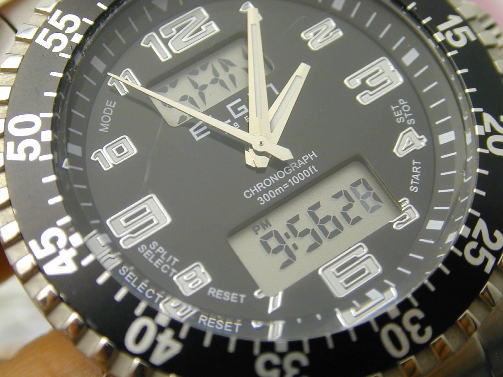 ELGIN SPLIT SECOND CHRONOGRAPH ALL STAINLESS STEE… - image 7